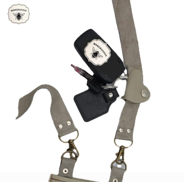 Heart Keyholder Clip Light Grey - Image 2